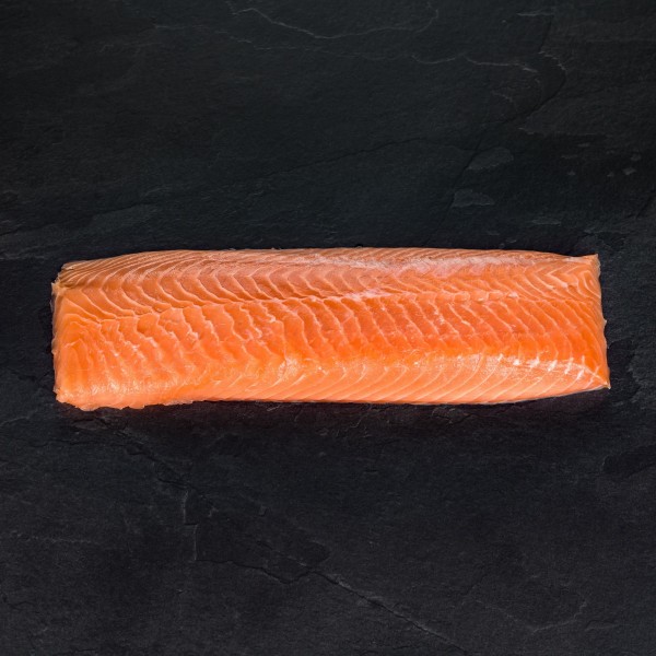 Norw. Lachs - Rückenfilet "Royal"(ca. 400g Stücke), Gebinde 1,0-1,5kg, tiefenenthäutet