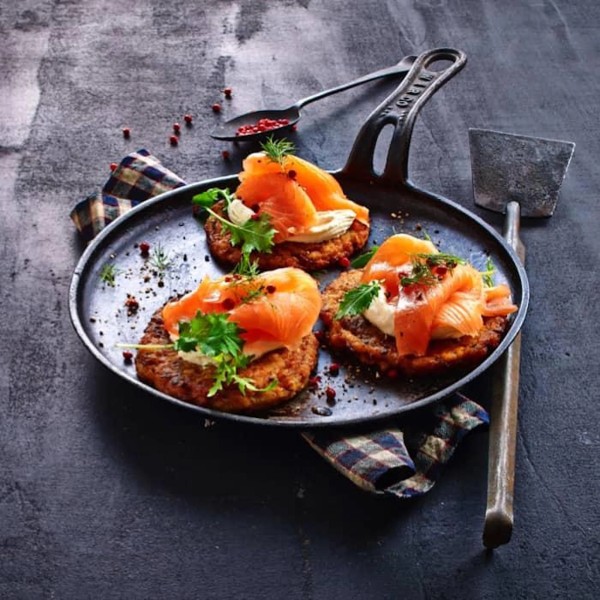 Bio-Räucherlachs ohne Haut, geschnitten, vakuumverpackt, ca. 0,7-1kg